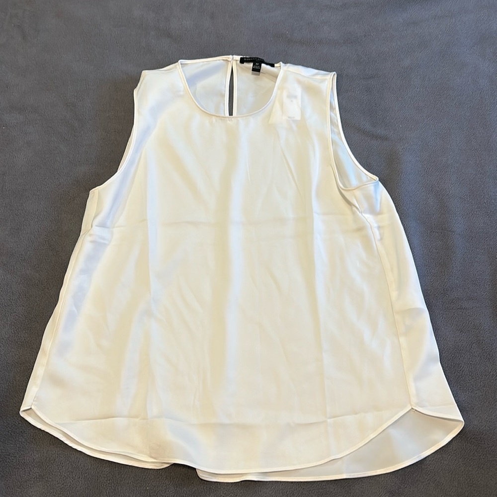 Banana Republic white sleeveless blouse NWT